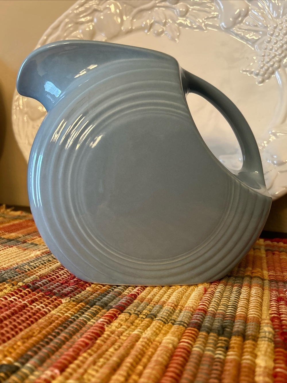 Fiestaware Periwinkle Large Disc Pitcher Fiesta Retired Light Blue Water Pitcher